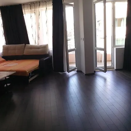 Studio Pchelarov شقة *